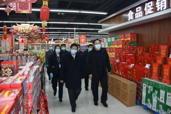 錢三雄在臨城縣調(diào)研檢查復(fù)工復(fù)產(chǎn)復(fù)市和疫情防控工作時(shí)強(qiáng)調(diào) 堅(jiān)持寓防控于常態(tài)化運(yùn)行之中 確保“兩手都硬、兩戰(zhàn)都勝”